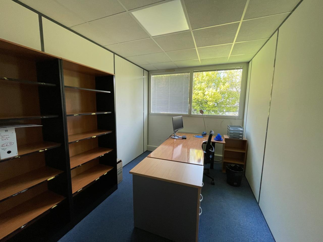 Bureau Nantes 380m² Location bureau Nantes Loire-Atlantique OLBUR2424950 5